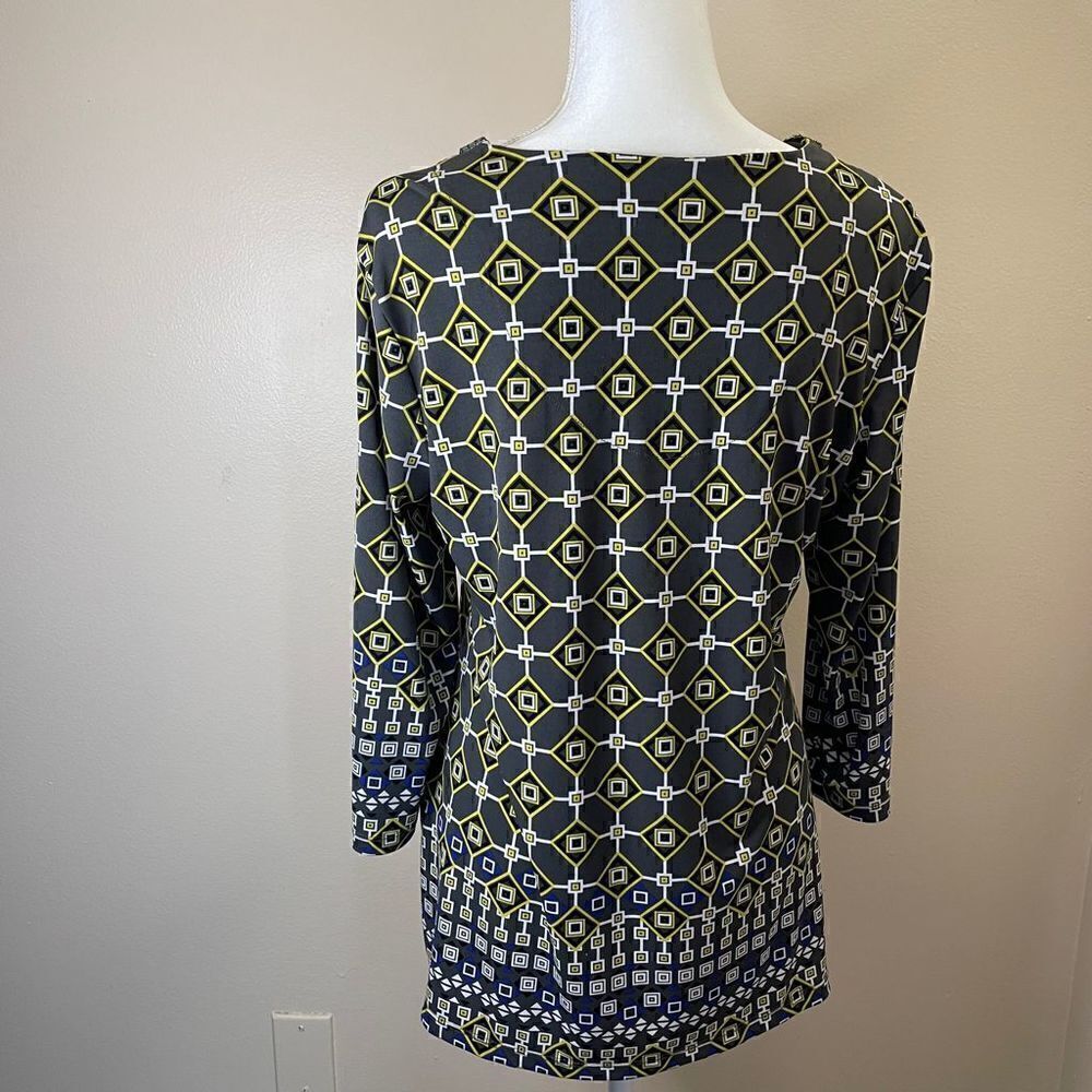 NEW! JM Collection| Medium| Soft| Flowy| Bollywood| Geometric print - Picture 9 of 14